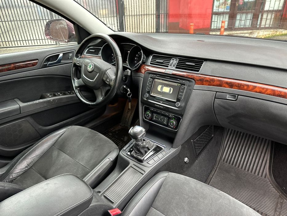 Skoda Superb DSG 2.0TDI