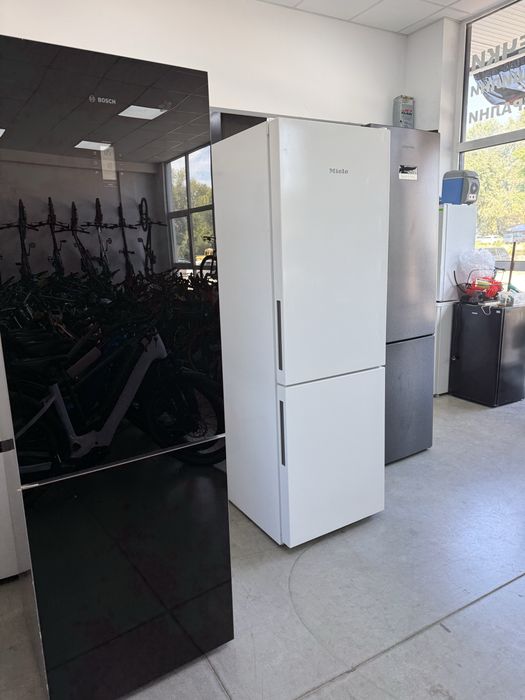 Хладилник и Фризер MIELE A++