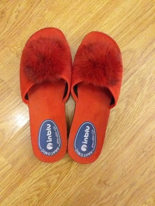 Продам новые туфли и босоножки