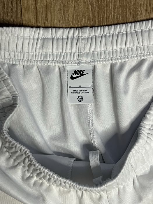 Панталон Nike Sportswear ново