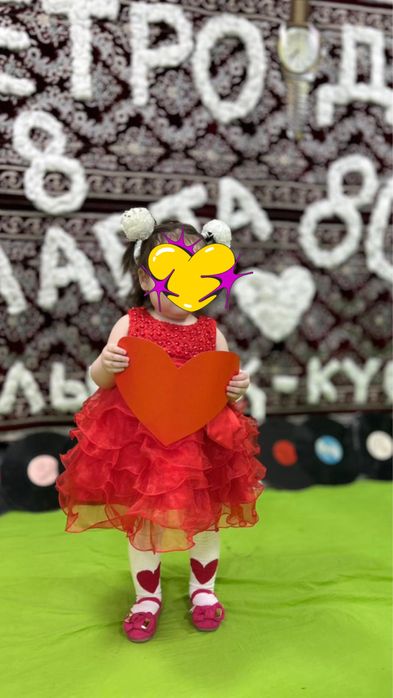 Нарядные платья для девочек