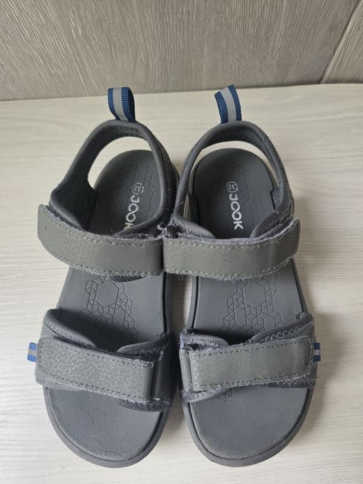 Сандали 27р и 32р мальчику