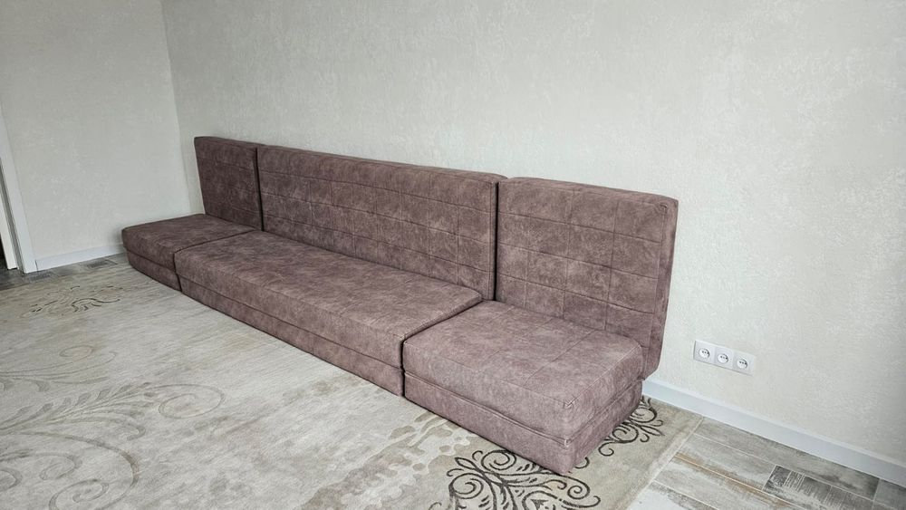 Продам без каркасный диван и кресла