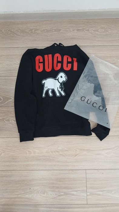 Gucci sweater,s,