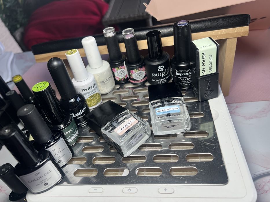 Лот от гел лакове