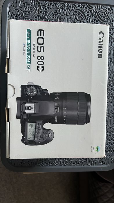 Продам  Canon 80D + 50mm + SD 128GB