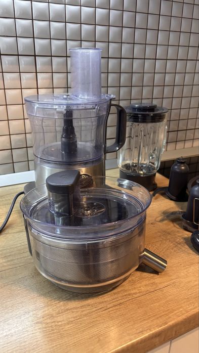 Кухненски робот Kenwood