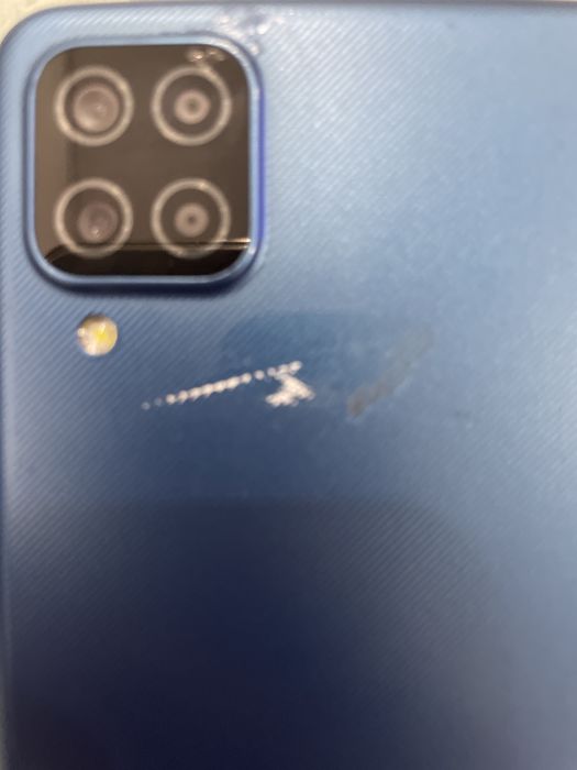 Продам телефон Samsung Galaxy A12