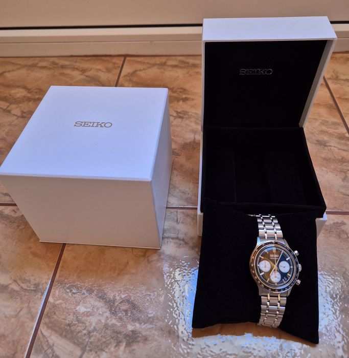 Seiko Chronograph SSB479P1 Reverse Panda Quartz