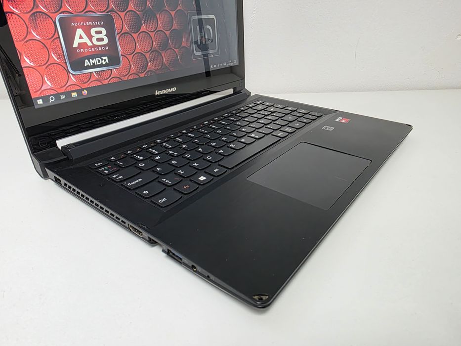 Laptop Lenovo 2 in 1 TOUCHSCREEN Amd QOUADCORE ssd . GArantie