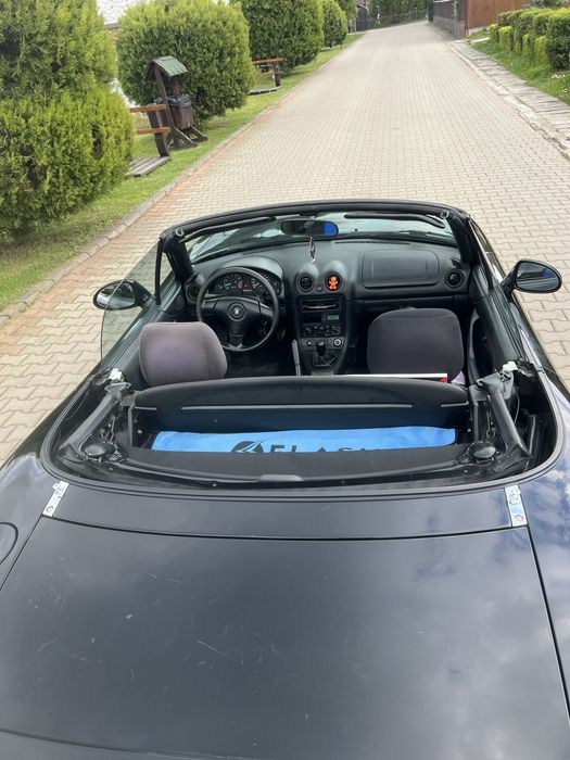 Mazda MX5 recent adusa