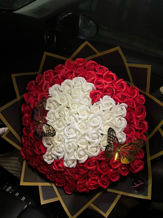 Buchet 19 trandafiri sapun ieftin cadou ziua mamei/ femeii 8 martie