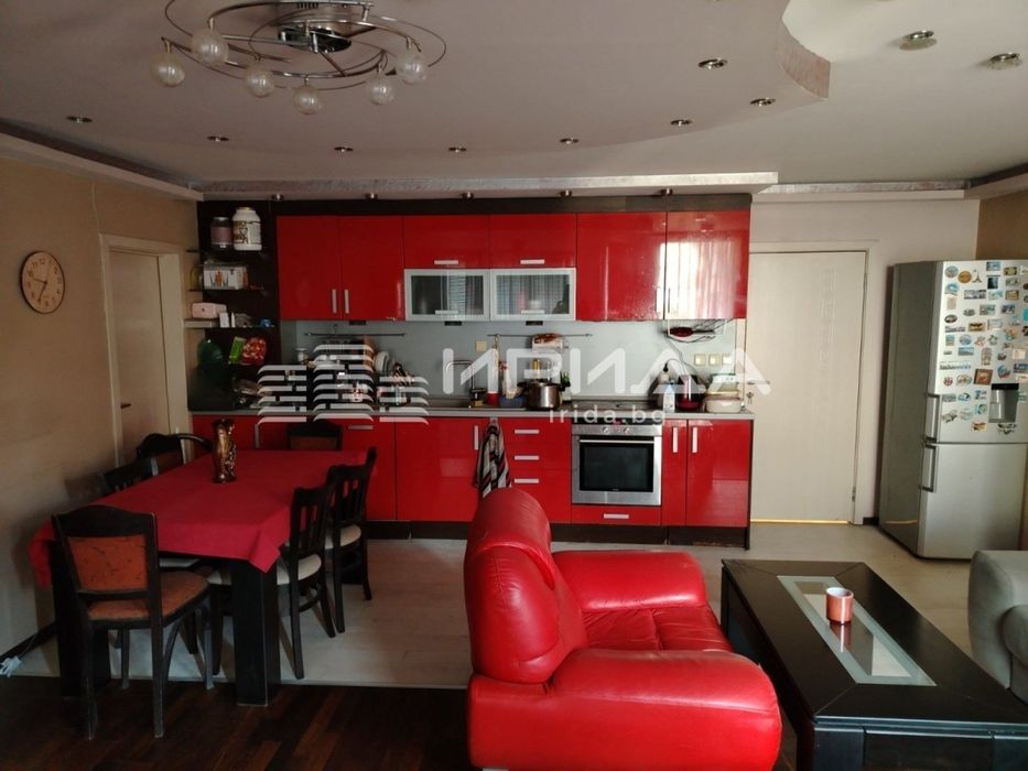 Южен двустаен апартамент до Южен парк