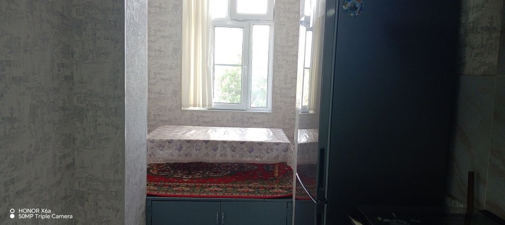 Янги Тошкентга якин янгибозорда 2 хонали дом сотилади