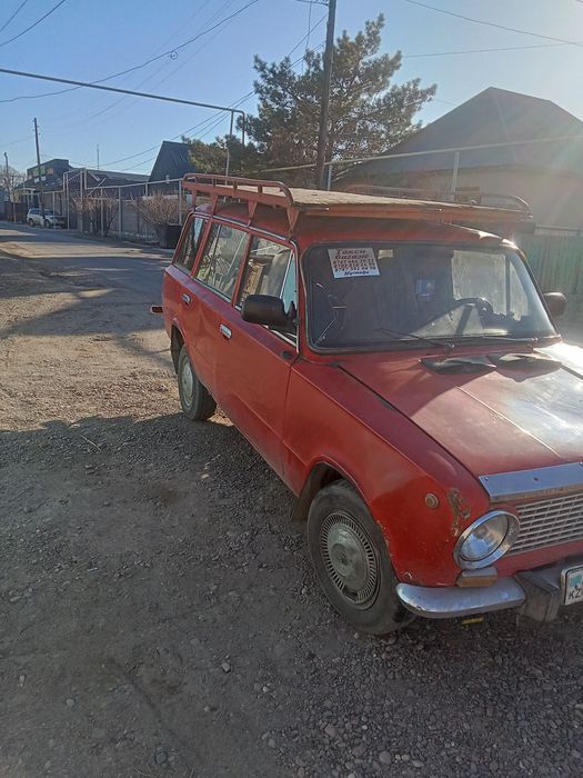 Машина на ходуррроо