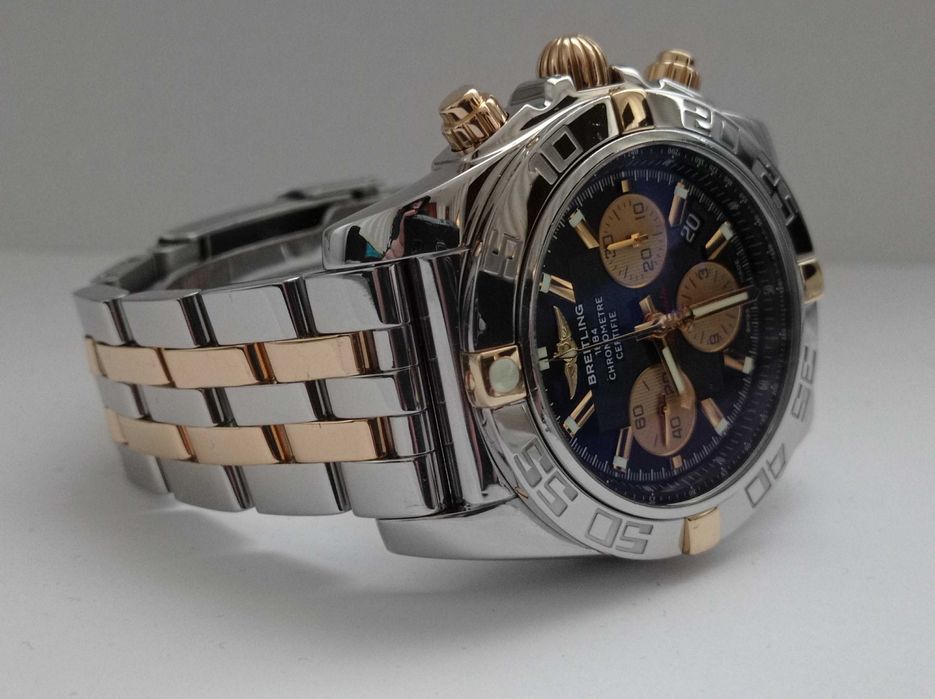 Breitling Chronomat 44 B01 IB0110 18ct rose gold/steel