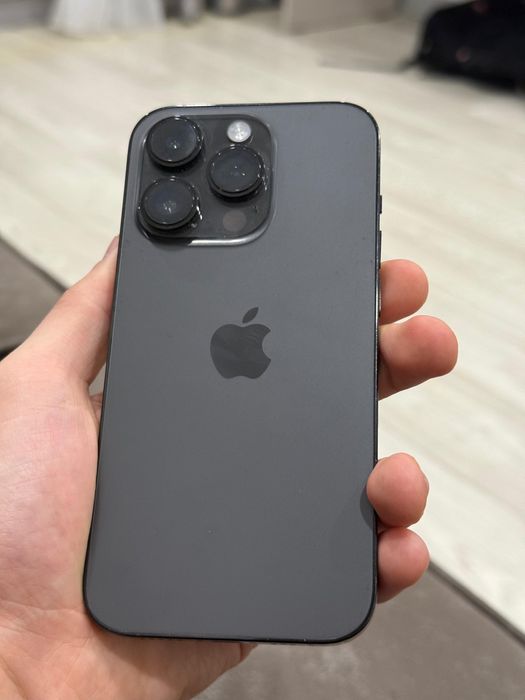 Продам айфон 14 про 256 гб 83 акб
