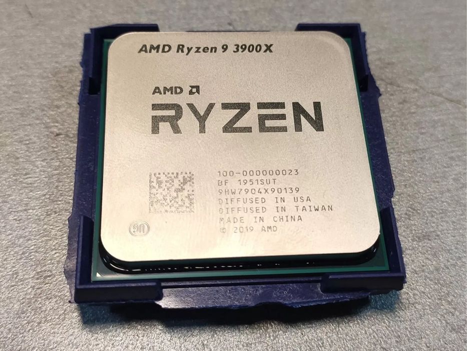 Продам Ryzen 9 3900x