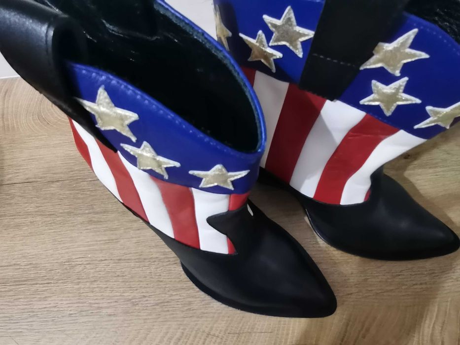 GIUSEPPE ZANOTTI . Дамски ботуши. Автентични. Състояние: НОВО! 100%