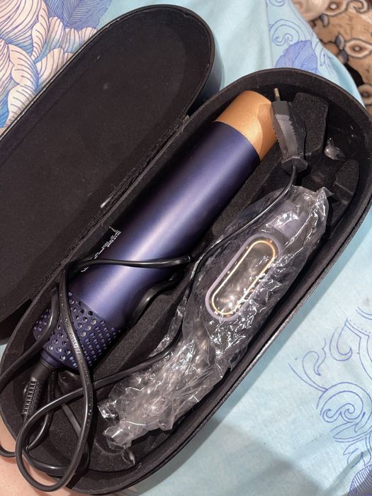 Фен со стайлерами и брашом