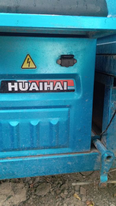 Продам трицикл мотороллер муравей