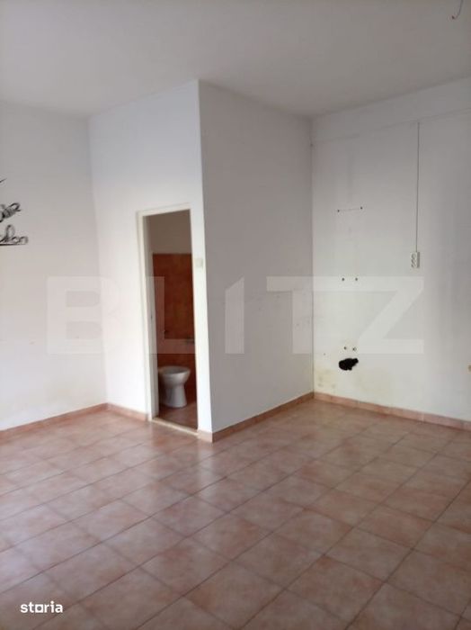 Spatiu comercial, 25 mp, zona Centrala - Campia Turzii