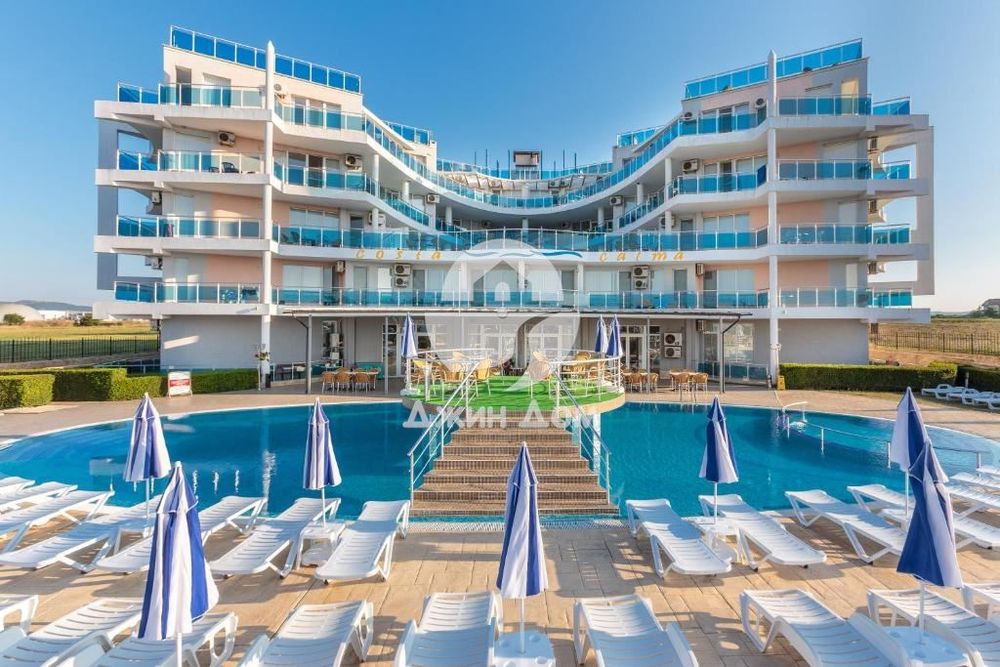 Продава се Двустаен апартамент в Ахелой - 70 кв.м за 620 €/кв.м - Снимка #11