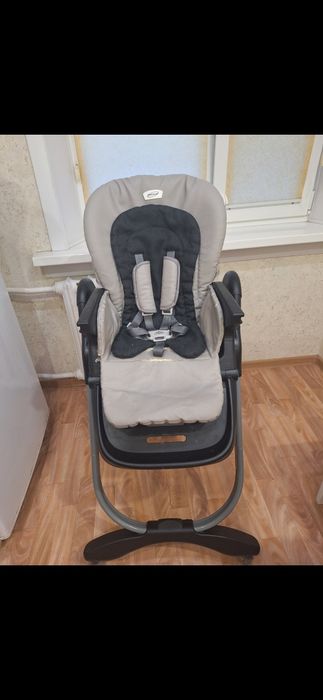 Продам стул для кормления