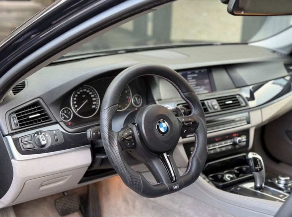 VAND/SCHIMB BMW 523 F10 | impecabil | carvertical verde  | pachet M