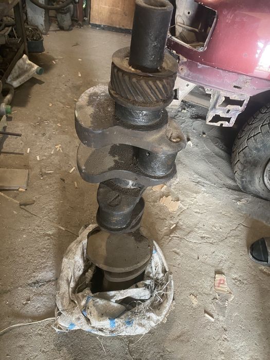 Коленвал распредвал на ЗиЛ