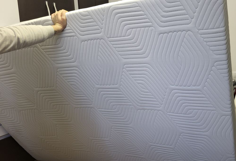 Saltea spumă cu 3 randuri: spuma poliuretanica+spuma memorie+cocos!