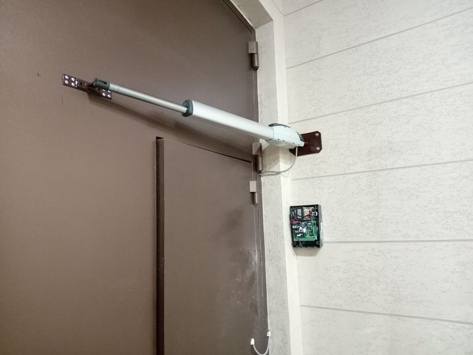 Установка автоматики на откатные и распашные ворота. POWERTECH. TMT ...