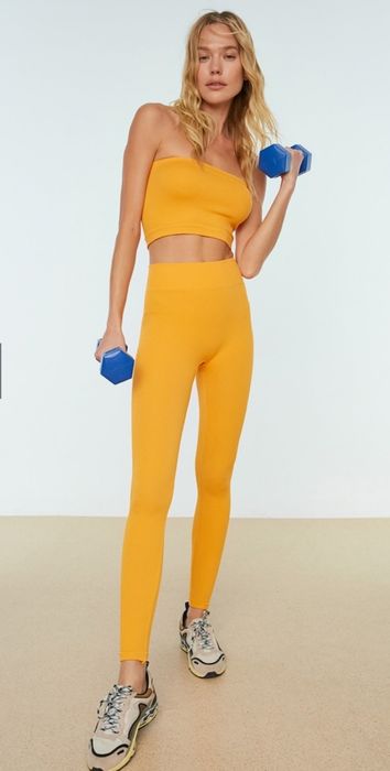 Безшевен дамски клин Trendyol