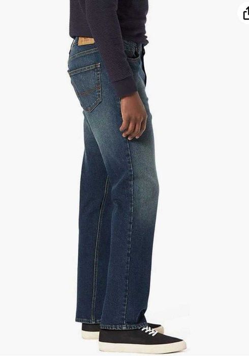 Джинсы Levis Signature Edit. Athletic Fit.Размер 40х32 (54-56 размер)