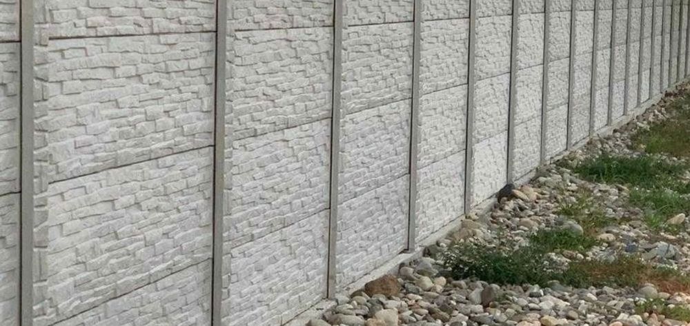Garduri placi beton