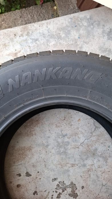 Продам шины новые
