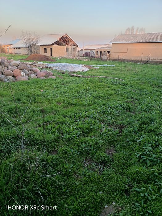 Уй сотилади 12 соту