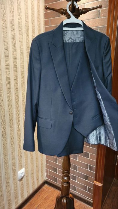 Костюм тройка комплект