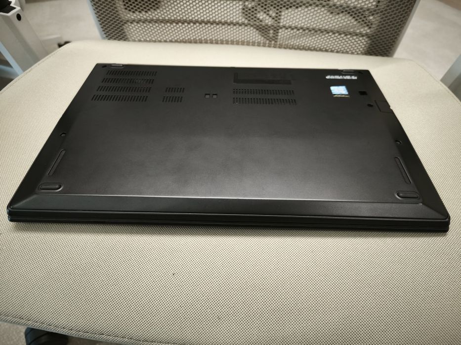 Lenovo T480s, 256 SSD, i7-8650, 8GB ram, Touchscreen