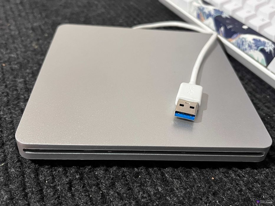 Unitate Optică Externă DVD-RW USB 3.0 – Design Slim Argintiu