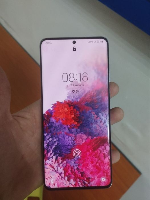 Самсунг s20+почти идиал