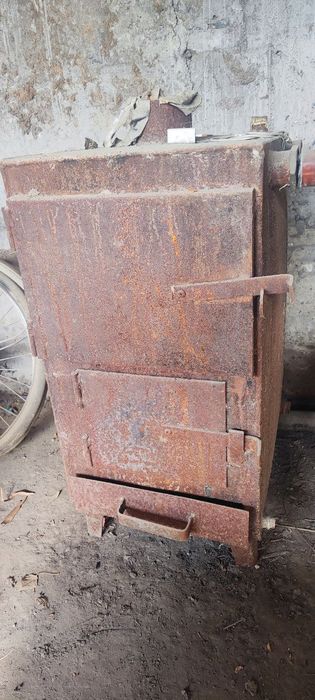 Katyol pechka sotiladi