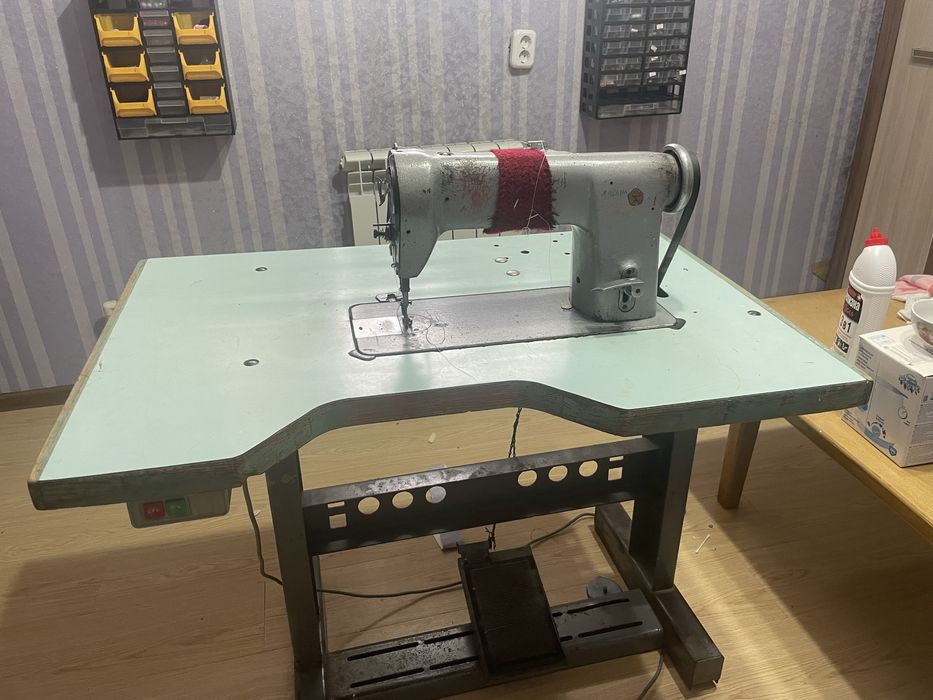 Швейная машинка