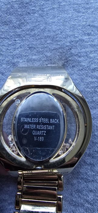 Дамски ръчен часовник