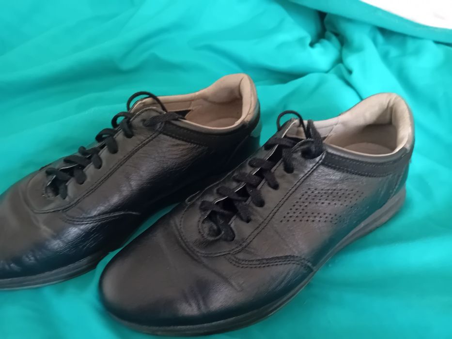 ¥ pantofi dama geox marime 38 in stare perfecta