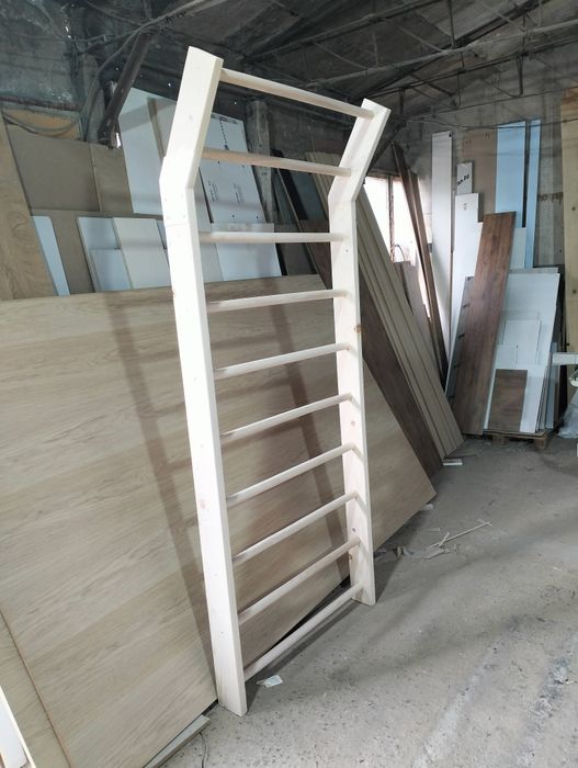 Шведски стени и кашпи от дърво по ваш размер