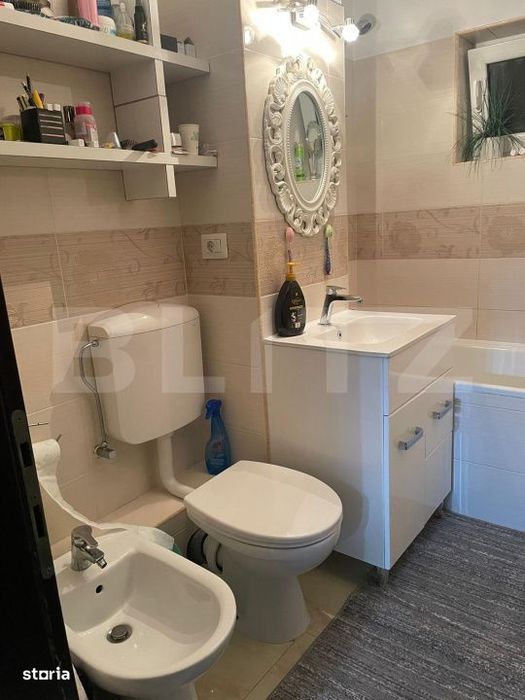 Apartament cu 3 camere, 63 mp, zona Obcini