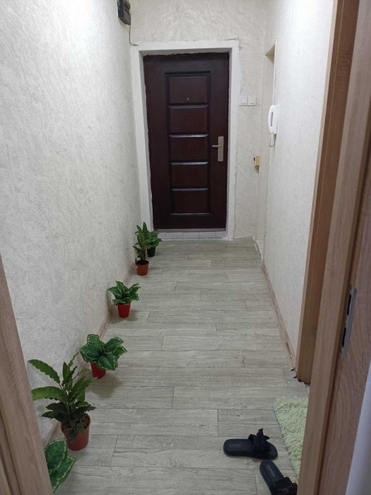 Дава се под наем Едностаен апартамент в Шумен, 2-ри корпус - 54 кв.м за 357 € - Снимка #14