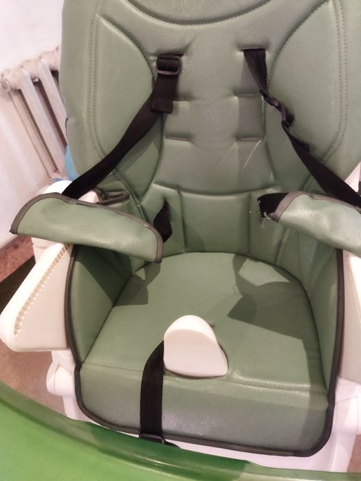 Продам столь для кормления