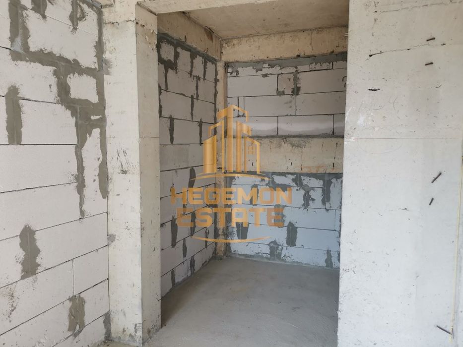 Продава се Тристаен апартамент в Варна, Виница - 105 кв.м за 1334 €/кв.м - Снимка #2